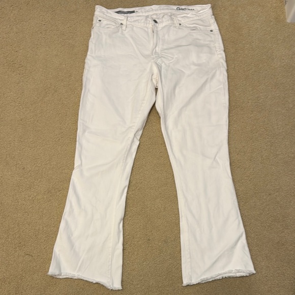 GAP White Flare Wide Leg Jeans Versatile Style - Picture 1 of 3